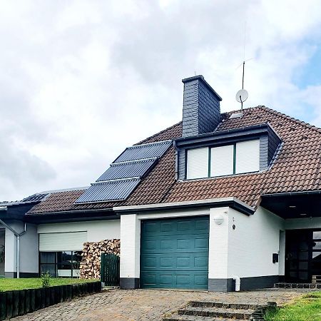 Fewo Eifelhoehe Kelberg Esterno foto